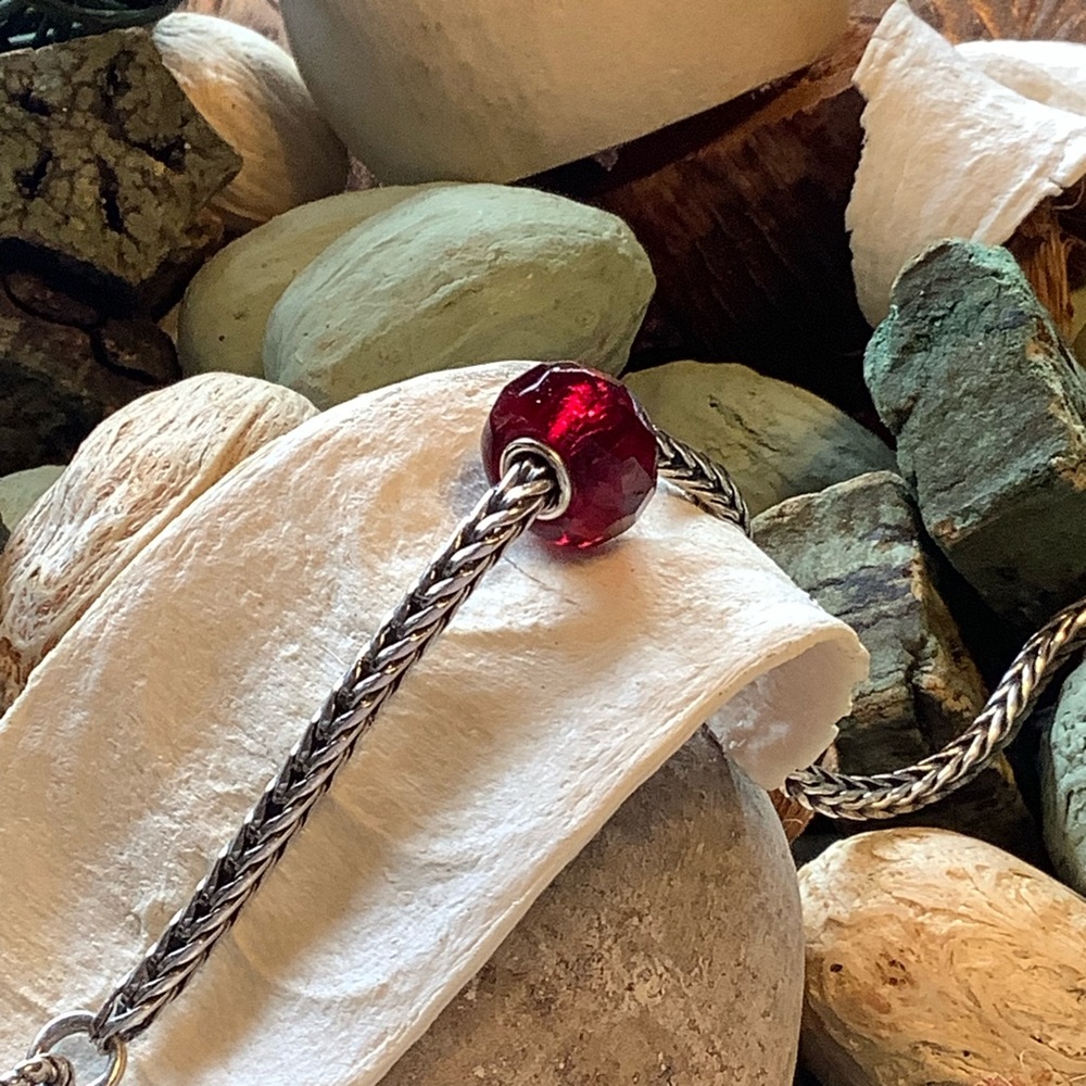 Retired Trollbeads “Red Prism” Limited Edition